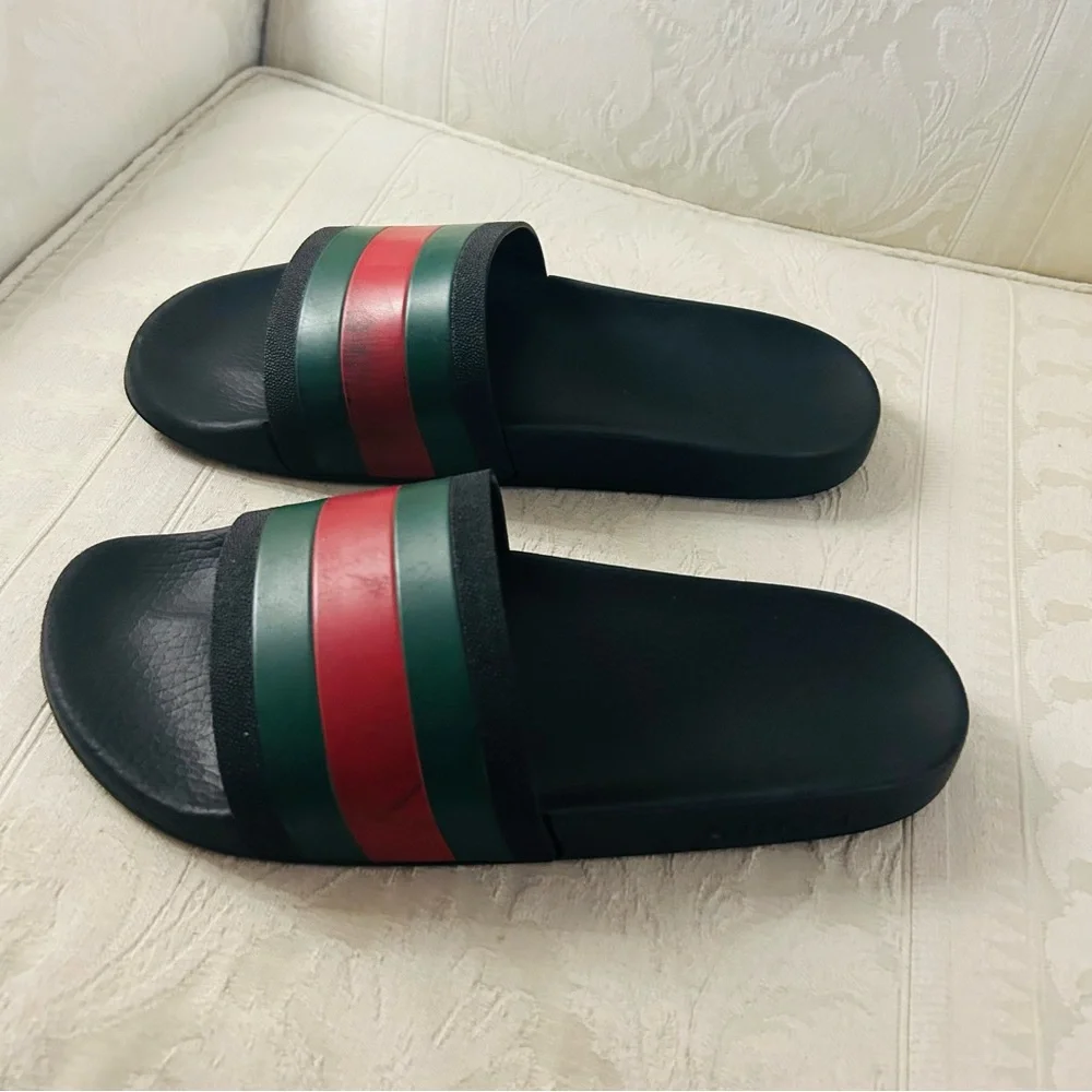 Classic chic! Gucci iconic Pursuit '72 Rubber Slide 'Black” size 9